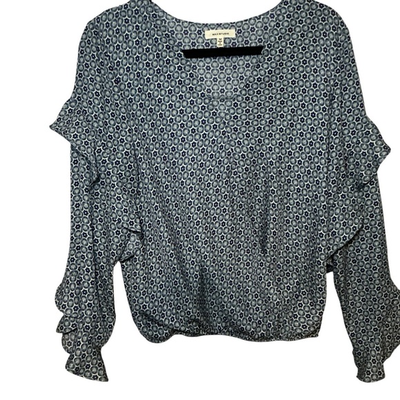 Max Studio Monochrome Patterned Blouse - Picture 2 of 5